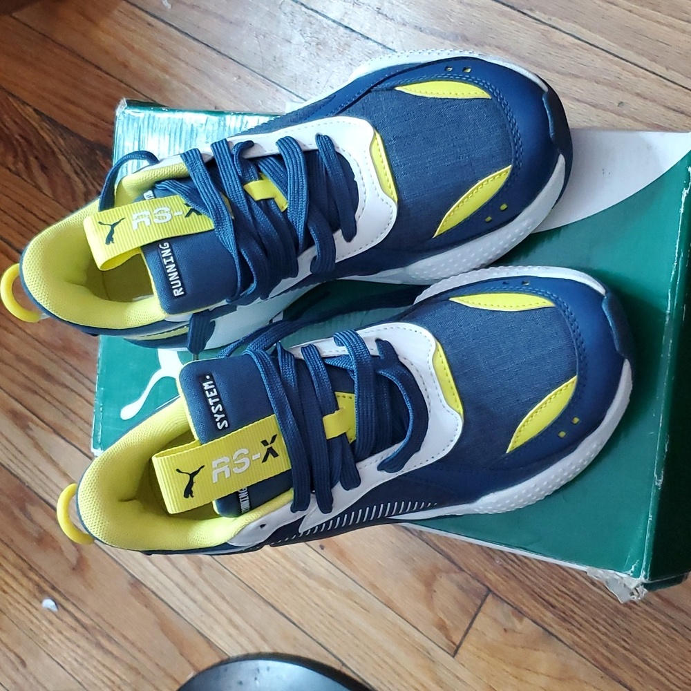 Kids Puma Sneakers